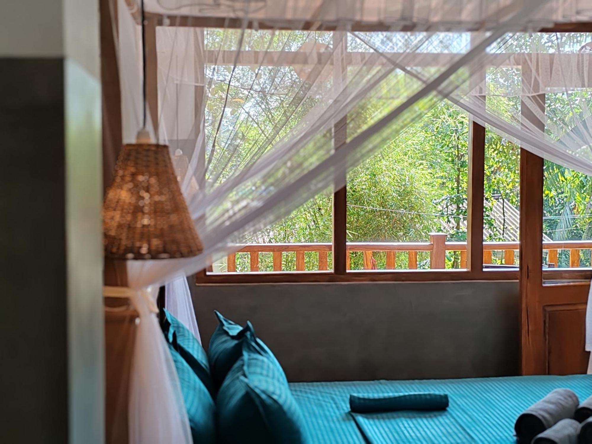 The Jungle View Hotel Mirissa Kamer foto