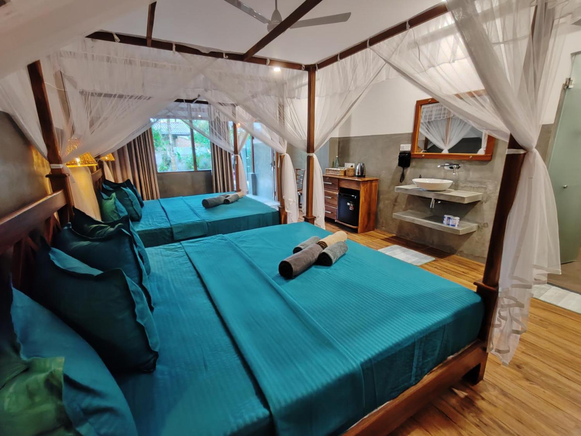 The Jungle View Hotel Mirissa Kamer foto